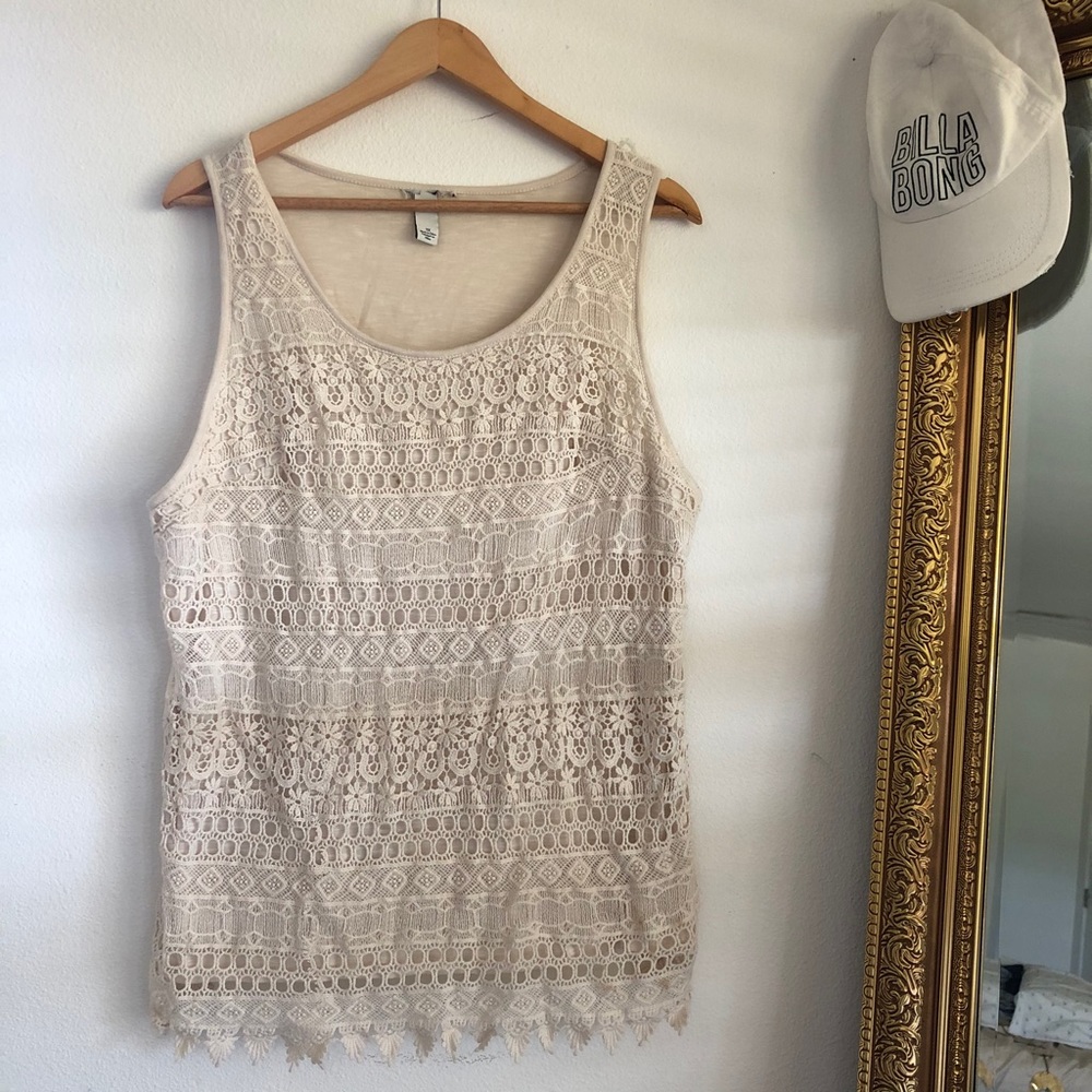 Lace tank top